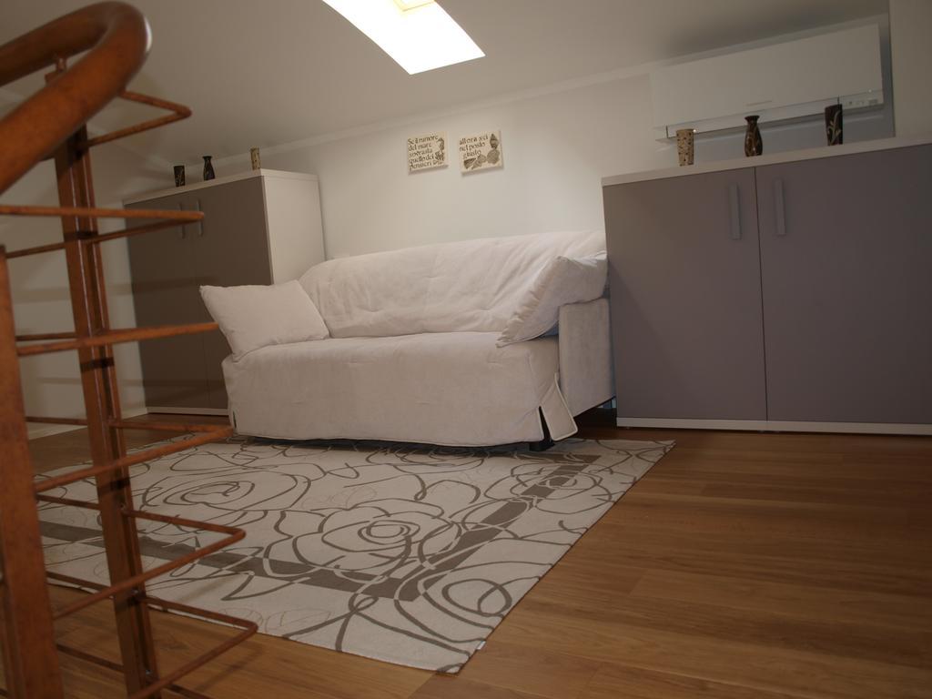 Il Pontile Holidays Apartment Marina di Pietrasanta Kamer foto