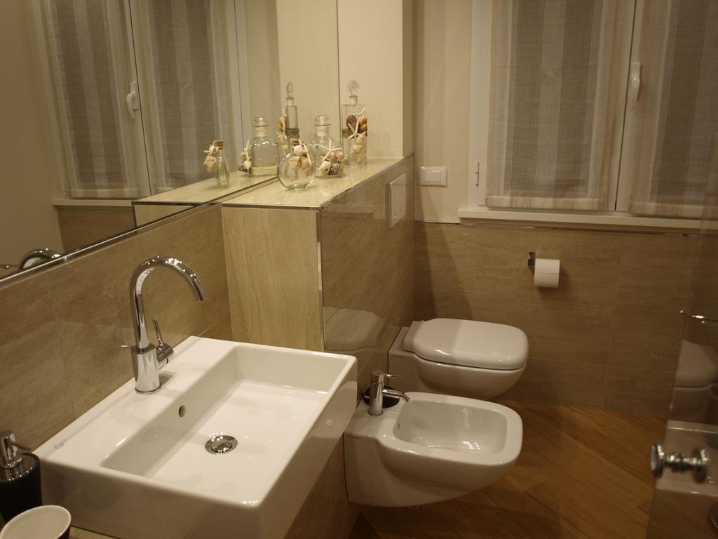 Il Pontile Holidays Apartment Marina di Pietrasanta Kamer foto